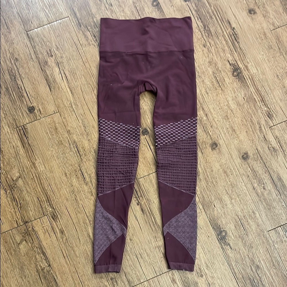 SPANX Burgundy Patterned Leggings